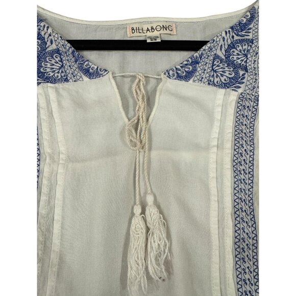Billabong Shirt Womens Medium White Blue Embroidered Boho Peasant Tassel Tunic - Picture 8 of 12